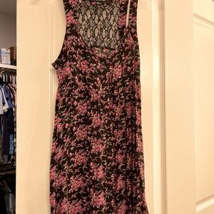 Vintage Nineties forever 21 floral sundress with lace accent